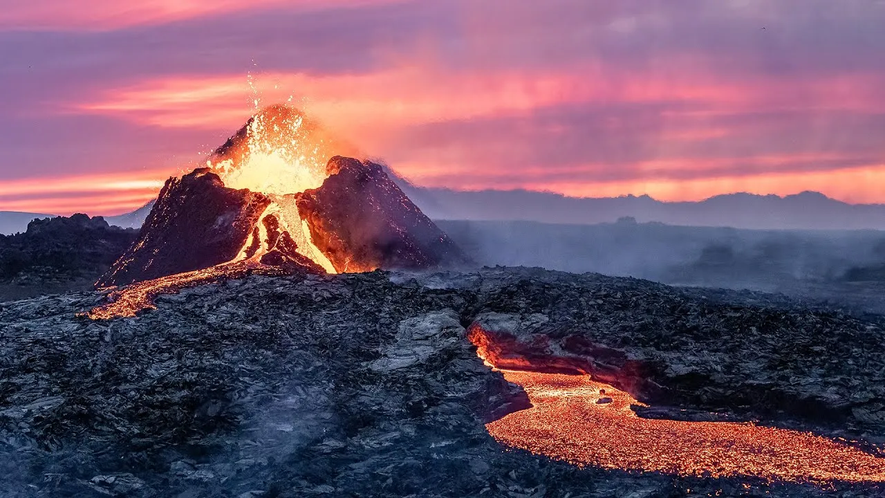 黑椒盖饭 - 火山之心纪录片